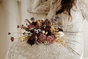 Brudbukett av torkade blommor