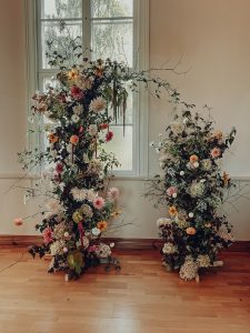 Blomsterbåge